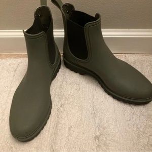 Tamaris Green Chelsea Boots